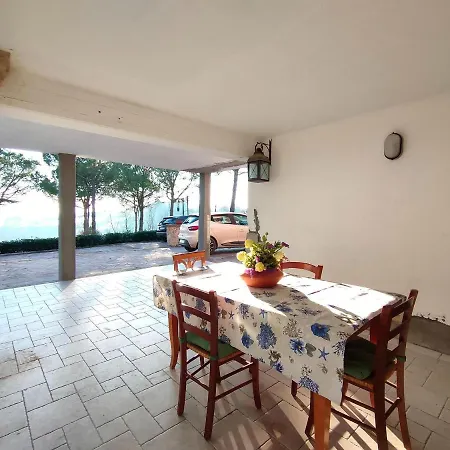 Wonderful In With Shared Swimming Pool Apartment