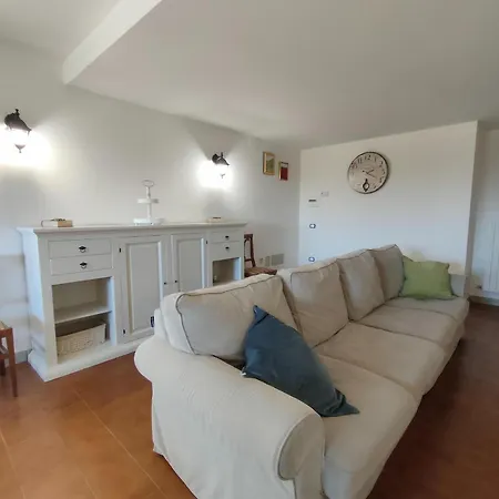 Wonderful In With Shared Swimming Pool Apartment Pesaro
