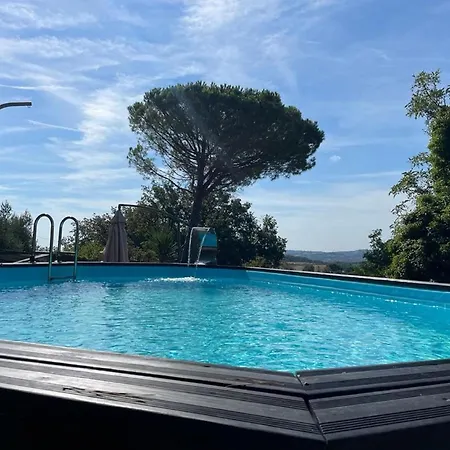 Wonderful In With Shared Swimming Pool * Pesaro