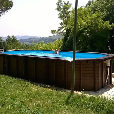 Wonderful In With Shared Swimming Pool Apartment *