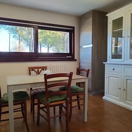 Wonderful In With Shared Swimming Pool Apartment